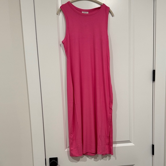 ON 34th Ribbed Sleeveless Maxi Dress Pink Side Slit NWT - Picture 2 of 7